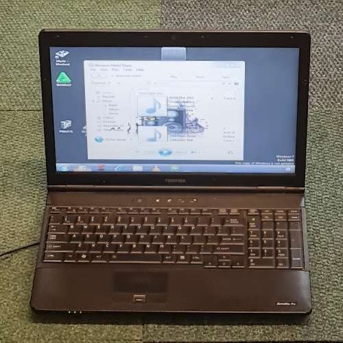 Toshiba Satelite Pro 5750 Laptop i5